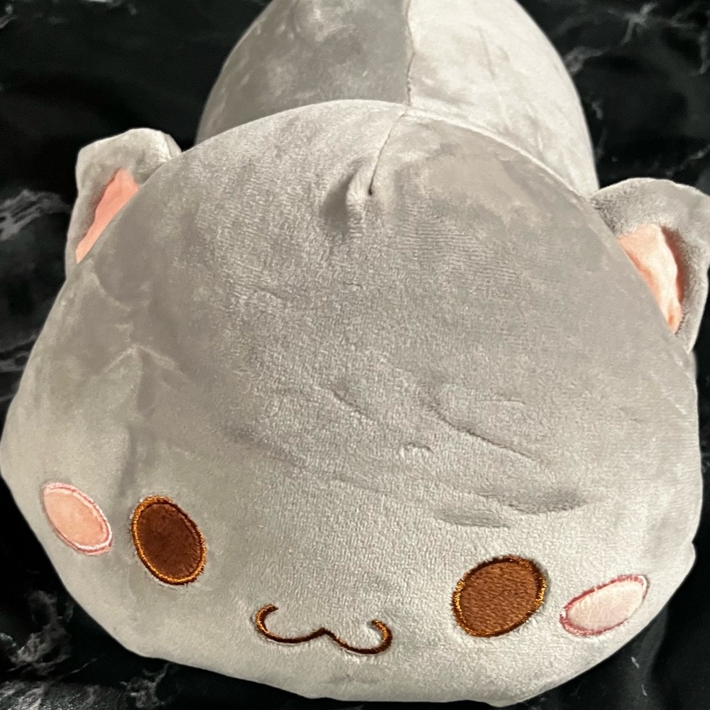Gray cat peach and goma plushie